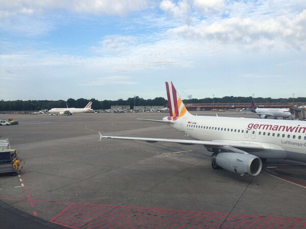 (bei flug&shy;ha&shy;fen ber&shy;lin-te&shy;gel otto li&shy;li&shy;en&shy;thal (txl))