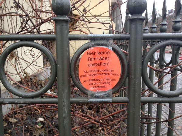 besch&auml;digung