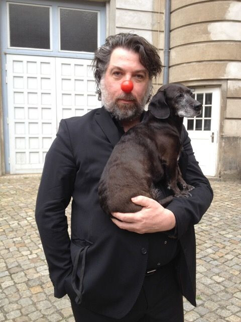 ix mit dem firmenhund