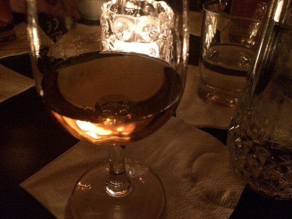 erst&shy;mal was un&shy;ge&shy;mix&shy;tes, nen laphro&shy;aig. (bei li&shy;mo&shy;na&shy;dier)