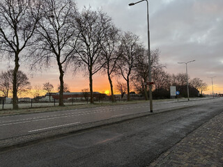 sonnenaufgang am grenz&uuml;bergang in karken