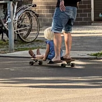 longboardfahren mit kind