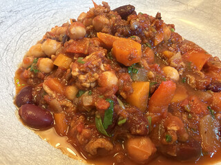 ein teller chili con carne nach jamie oliver.