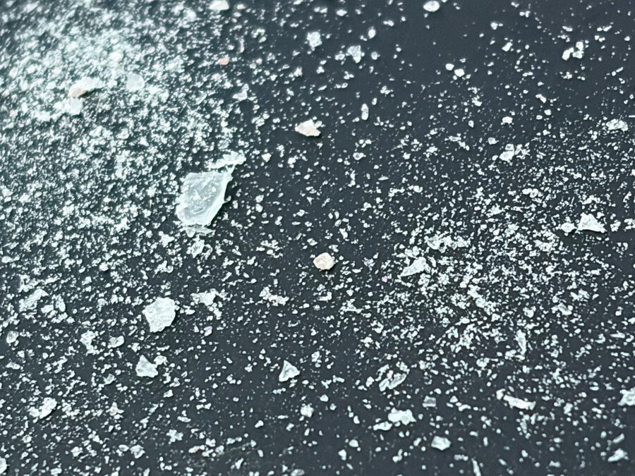 makro-aufnahme von gemahlenem himalayasalz