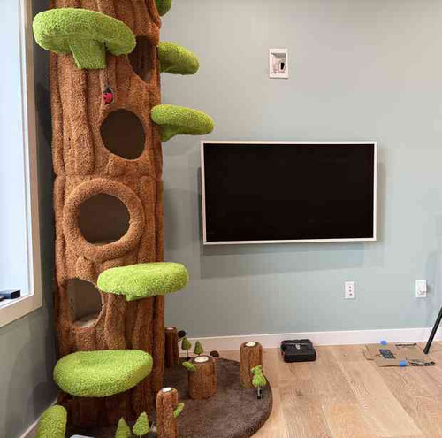 I couldn't handle it anymore, and decided to take apart the cat ...