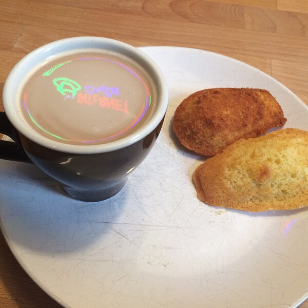 kaf&shy;fee, in&shy;ter&shy;net, fett und zu&shy;cker (selbst&shy;ge&shy;mach&shy;te #made&shy;lei&shy;nes) zum #fr&uuml;h&shy;st&uuml;ck die made&shy;lei&shy;nes oben sind nach &hellip;