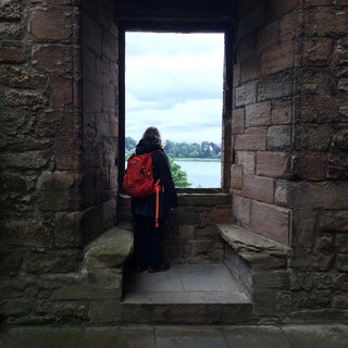 Photo by felix schwenzel in Linlithgow Palace with @katia__kelm. Keine Fotobeschreibung verfügbar..
