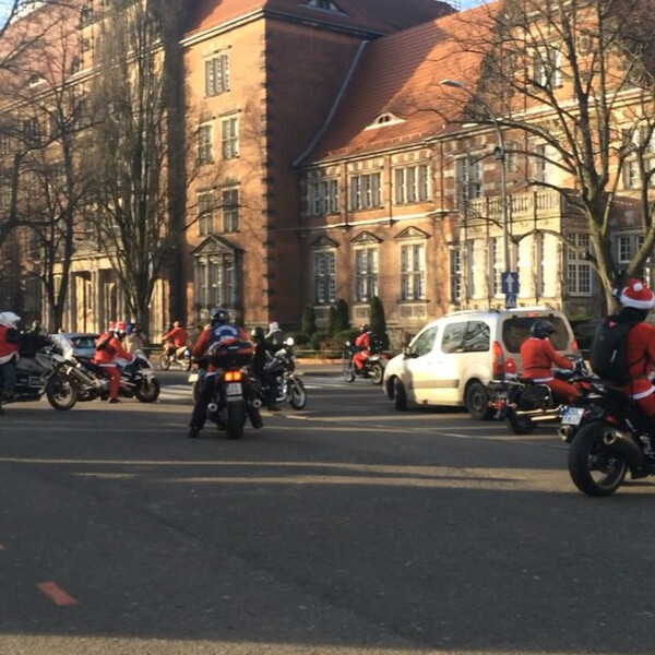 pol&shy;ni&shy;sche weih&shy;nachts&shy;m&auml;n&shy;ner