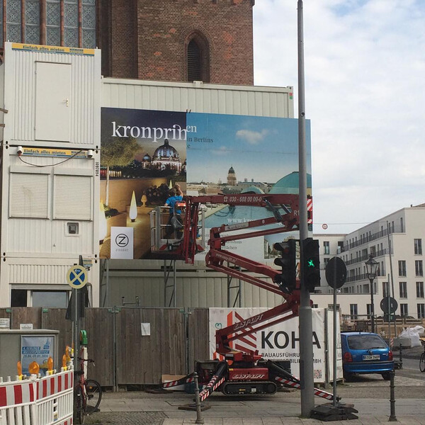 werbs&shy;i&shy;te re&shy;launch in ar&shy;beit. #auf&shy;dem&shy;weg&shy;zurar&shy;beit #kron&shy;prin&shy;zen&shy;g&auml;r&shy;ten