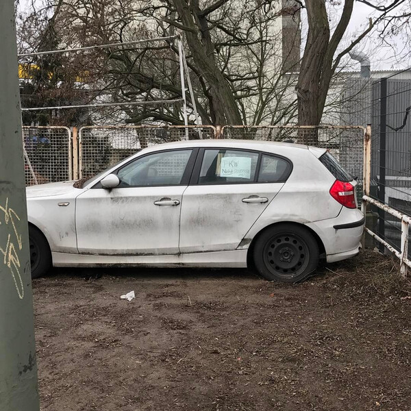 PKW Nicht ZU&shy;VER&shy;KAUF EN