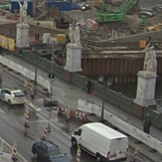 DHM web&shy;cam sel&shy;fie