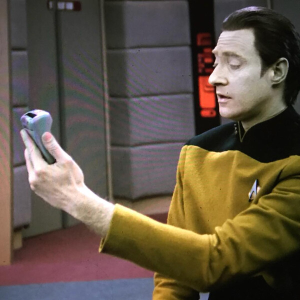 data beim sel&shy;fie-ma&shy;chen (tng, s03e13)