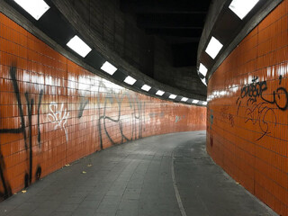 Photo by felix schwenzel in Bahnhof Berlin Messe Nord/ICC. Keine Fotobeschreibung verfügbar..