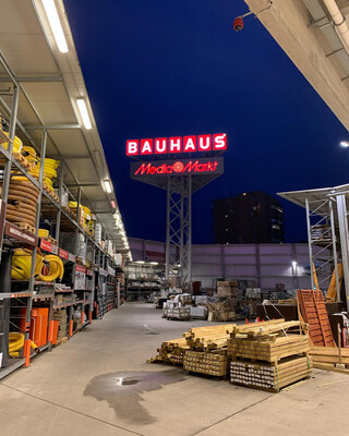 Photo by felix schwenzel in BAUHAUS Deutschland. Keine Fotobeschreibung verf&uuml;gbar..