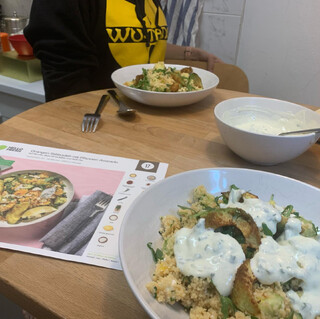 Photo shared by felix schwenzel on April 15, 2021 tagging @hellofreshde. Keine Fotobeschreibung verfügbar..
