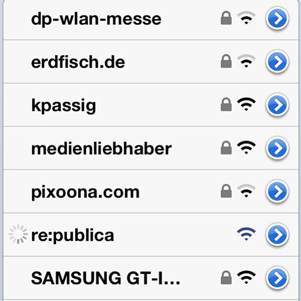kat&shy;rin Pas&shy;sig hat ihr ei&shy;ge&shy;nes wlan zur #rp13 mit&shy;ge&shy;bracht.
