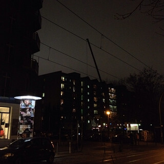 Photo by felix schwenzel in Zionskirchplatz. Keine Fotobeschreibung verfügbar..