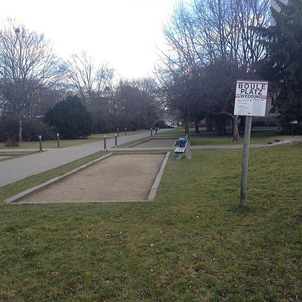boule platz wed&shy;ding