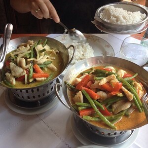 Photo by felix schwenzel in Mai Thai Restaurant. Keine Fotobeschreibung verfügbar..