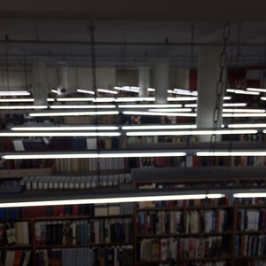 Photo by felix schwenzel in Strand Book Store. Keine Fotobeschreibung verfügbar..