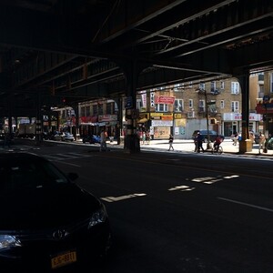 Photo by felix schwenzel in Little Russia, Brighton Beach, Brooklyn. Keine Fotobeschreibung verfügbar..