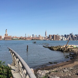 Photo by felix schwenzel in Williamsburg Waterfront Piers. Keine Fotobeschreibung verfügbar..