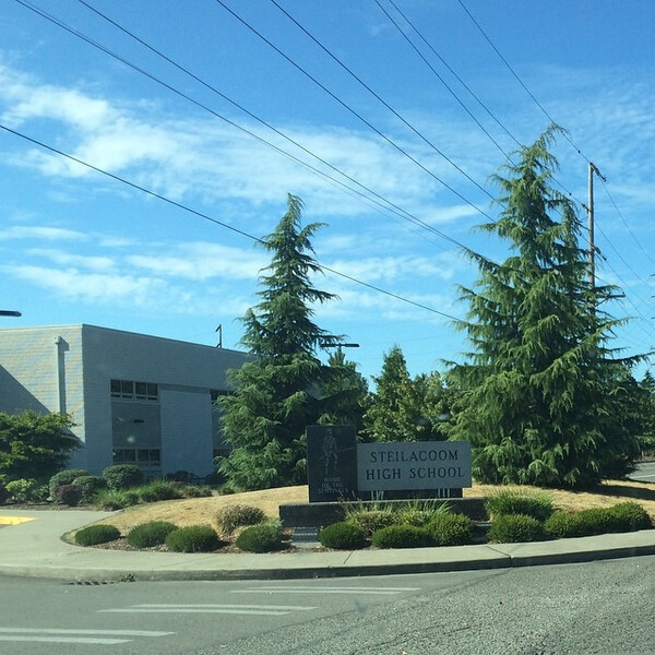 just said hi to my old high&shy;school.