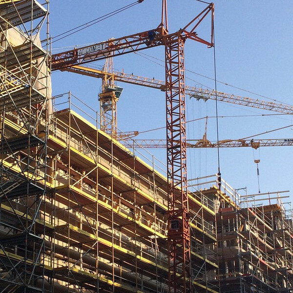 #ber&shy;lin, die 1000j&auml;h&shy;ri&shy;ge #bau&shy;stel&shy;le