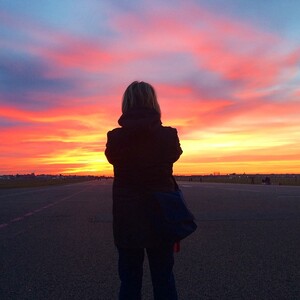 Photo by felix schwenzel in Tempelhofer Feld / Oderstraße with @katia__kelm. Keine Fotobeschreibung verfügbar..