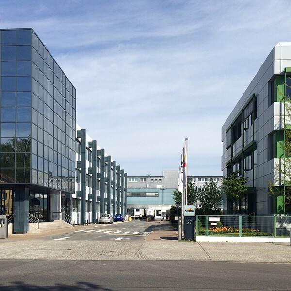 hier kommt die #aldi &bdquo;mo&shy;ser roth&ldquo; scho&shy;ko&shy;la&shy;de her. #storck #skrwt #20150503