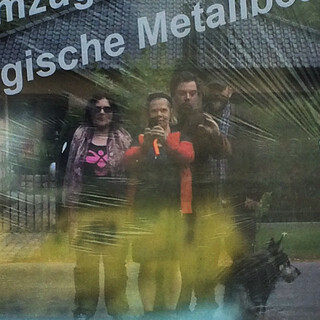 Photo shared by felix schwenzel on May 31, 2015 tagging @katia__kelm, and @diplix. Keine Fotobeschreibung verfügbar..
